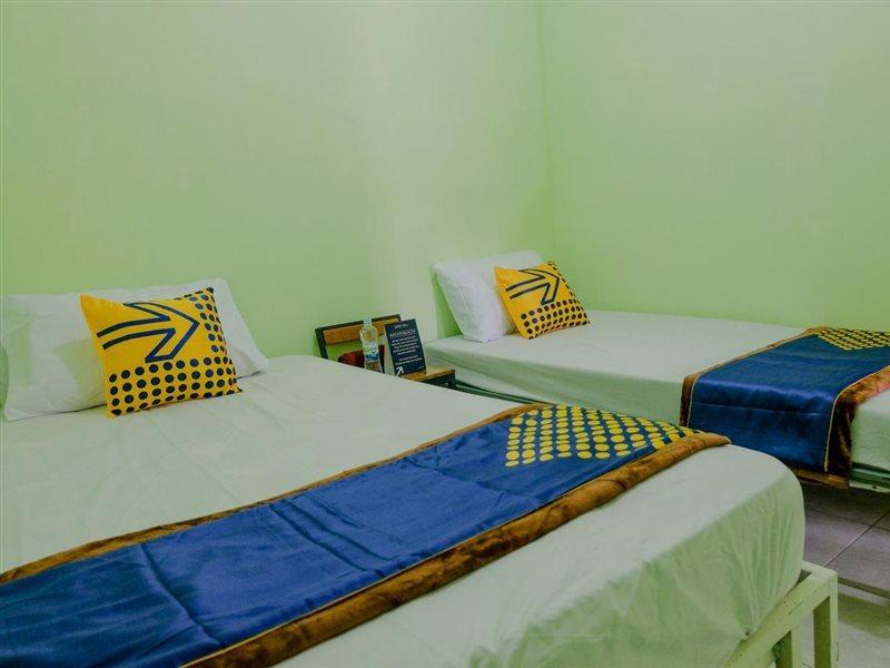 Spot On 2081 Sriwijaya Family Residence Lawang Luaran gambar