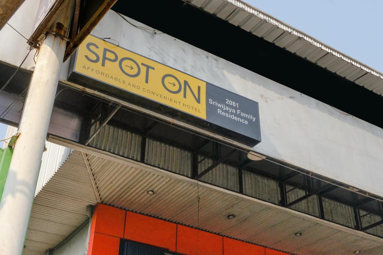 Spot On 2081 Sriwijaya Family Residence Lawang Luaran gambar