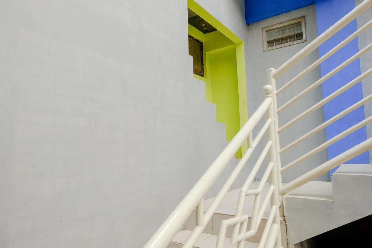 Spot On 2081 Sriwijaya Family Residence Lawang Luaran gambar