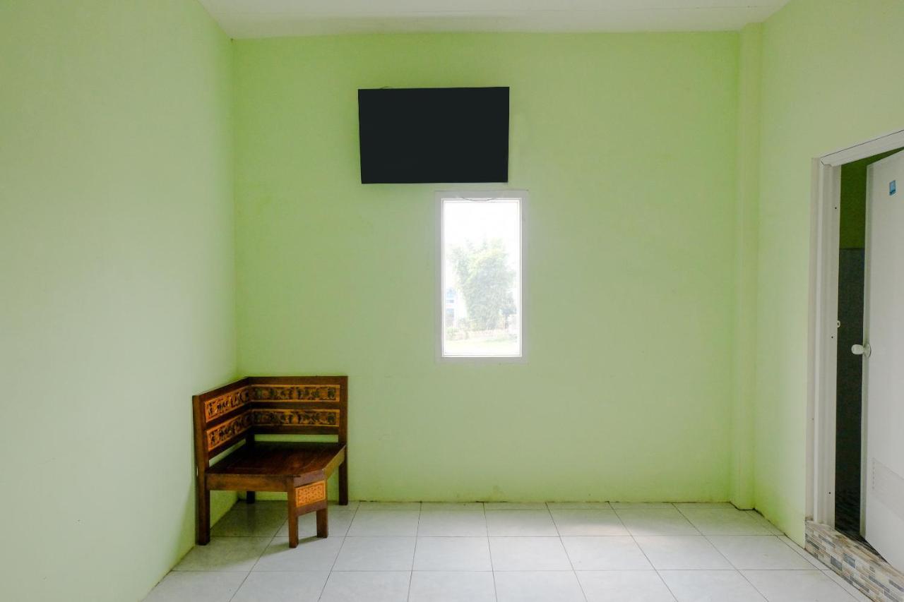 Spot On 2081 Sriwijaya Family Residence Lawang Luaran gambar